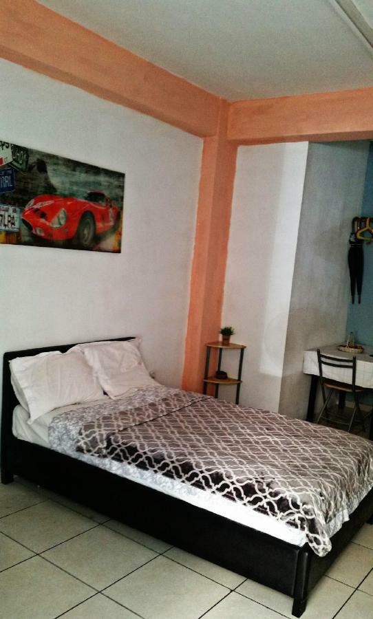 Studio Near Acropolis Atenas Exterior foto